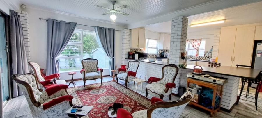 4 Bedroom Property for Sale in Sandbaai Western Cape